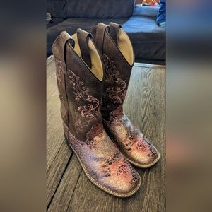 Girl's size 4 Pink Cowboy Boots